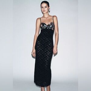 ZARA EMBROIDERED LACE DRESS